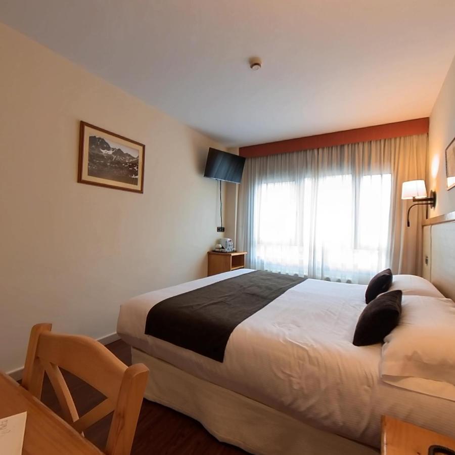 Hotel Meta Пас де ла Каса Екстериор снимка