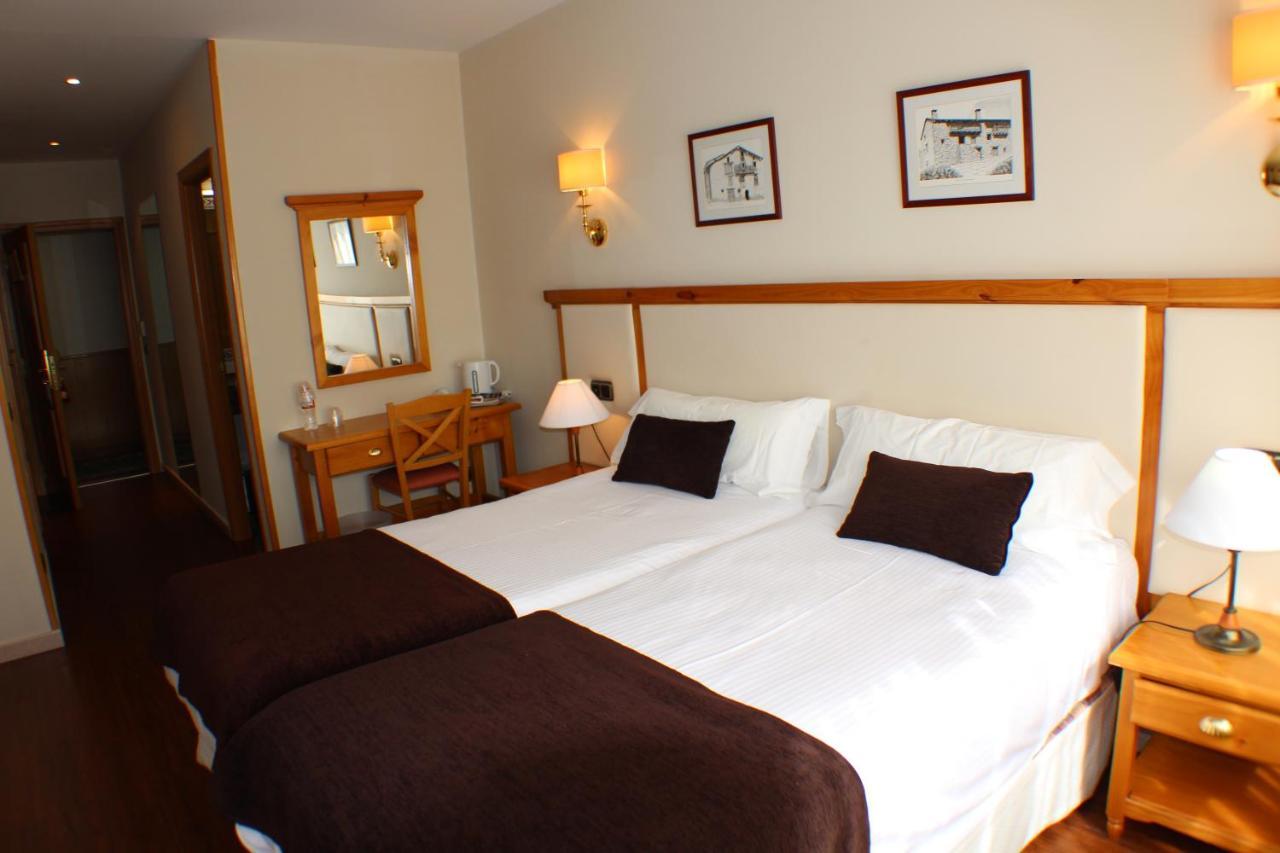 Hotel Meta Пас де ла Каса Екстериор снимка