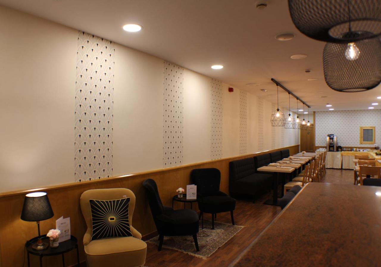 Hotel Meta Пас де ла Каса Екстериор снимка